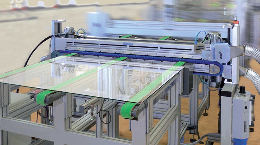 Wandres Cleaning Glass Cleaning